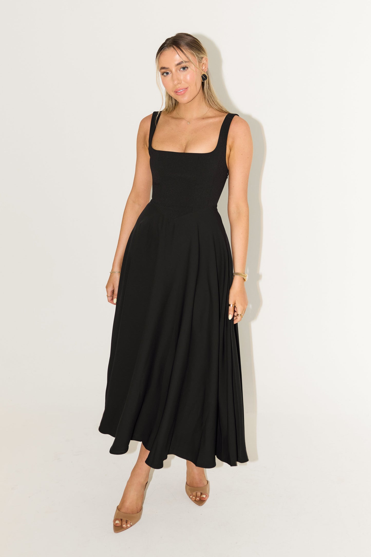 Amelia™ | Elegancka Midi Sukienka