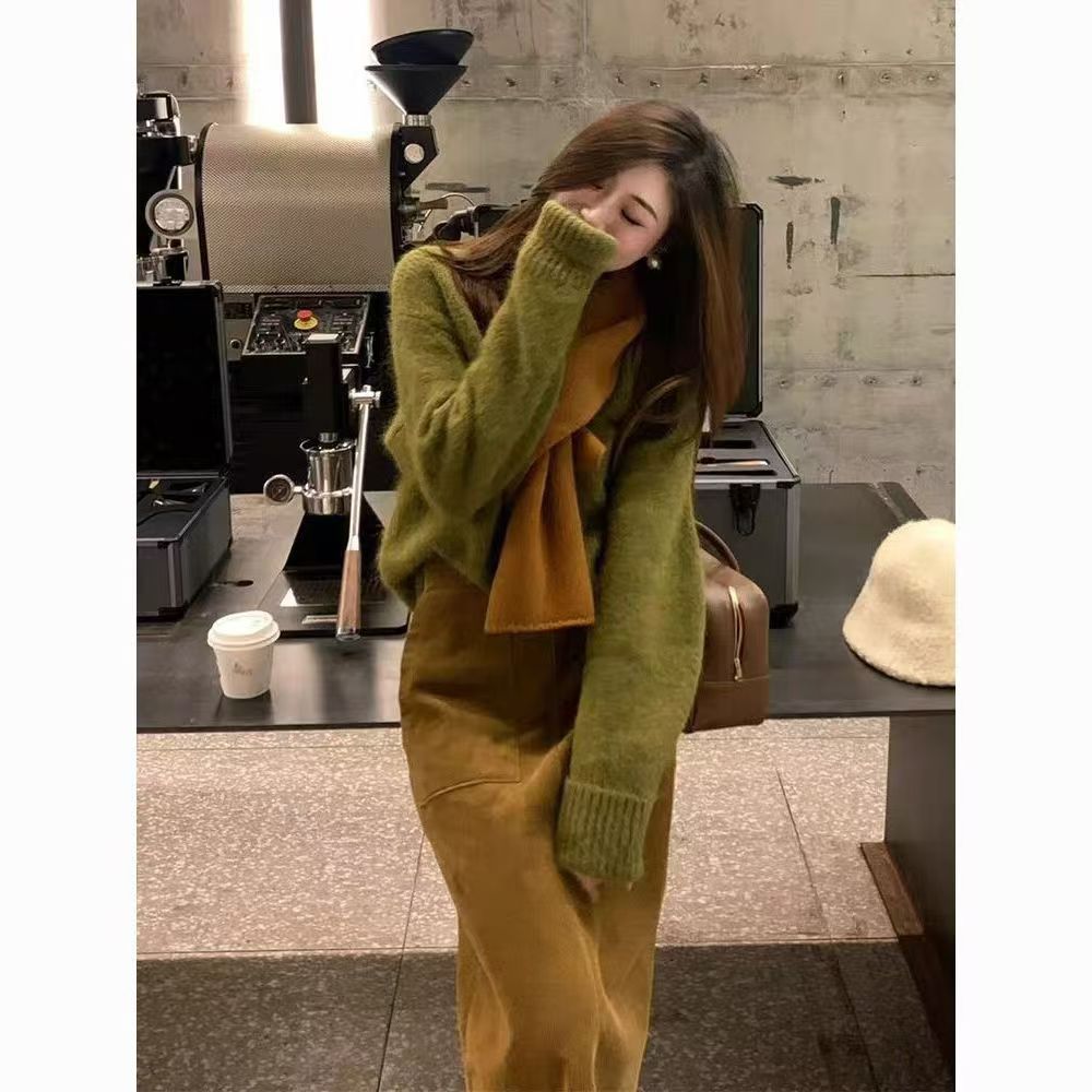 EMILY | Stylowy Sweter z Kołnierzem