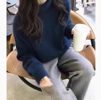 EMILY | Stylowy Sweter z Kołnierzem