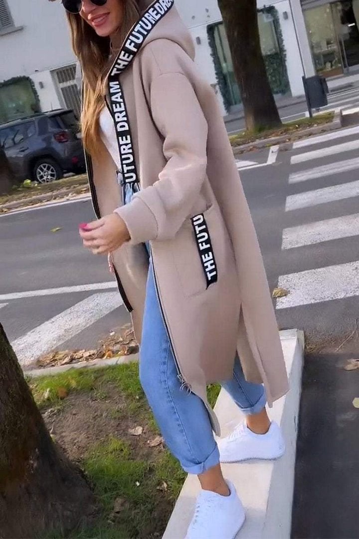 Demy - Stylowy Płaszcz z Kapturem