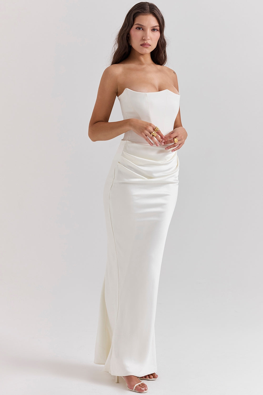 Ariadneessa - Ramiączkowa Elegancja