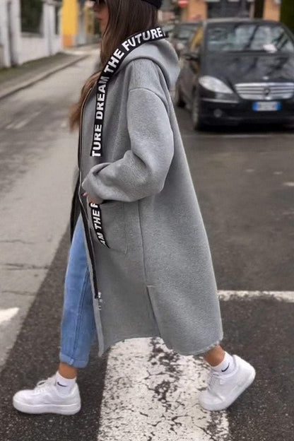 Demy - Stylowy Płaszcz z Kapturem