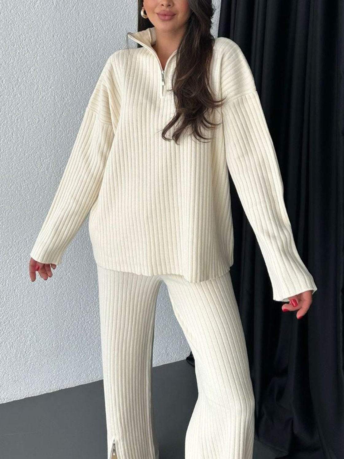Stylowy Jesienny Zestaw Swetrowy
